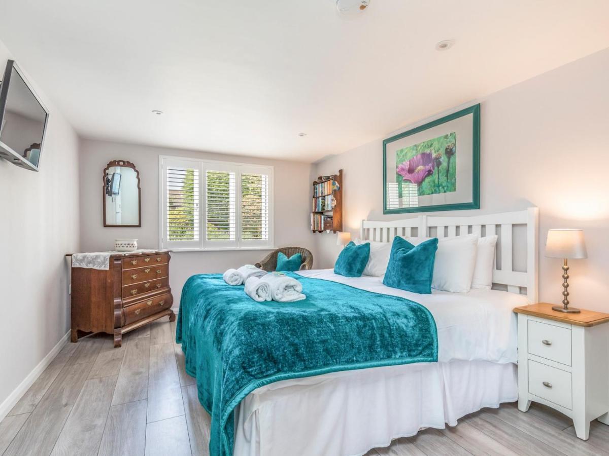 Pass The Keys Charming Apartment Attached To Thatched Cottage Chichester Luaran gambar