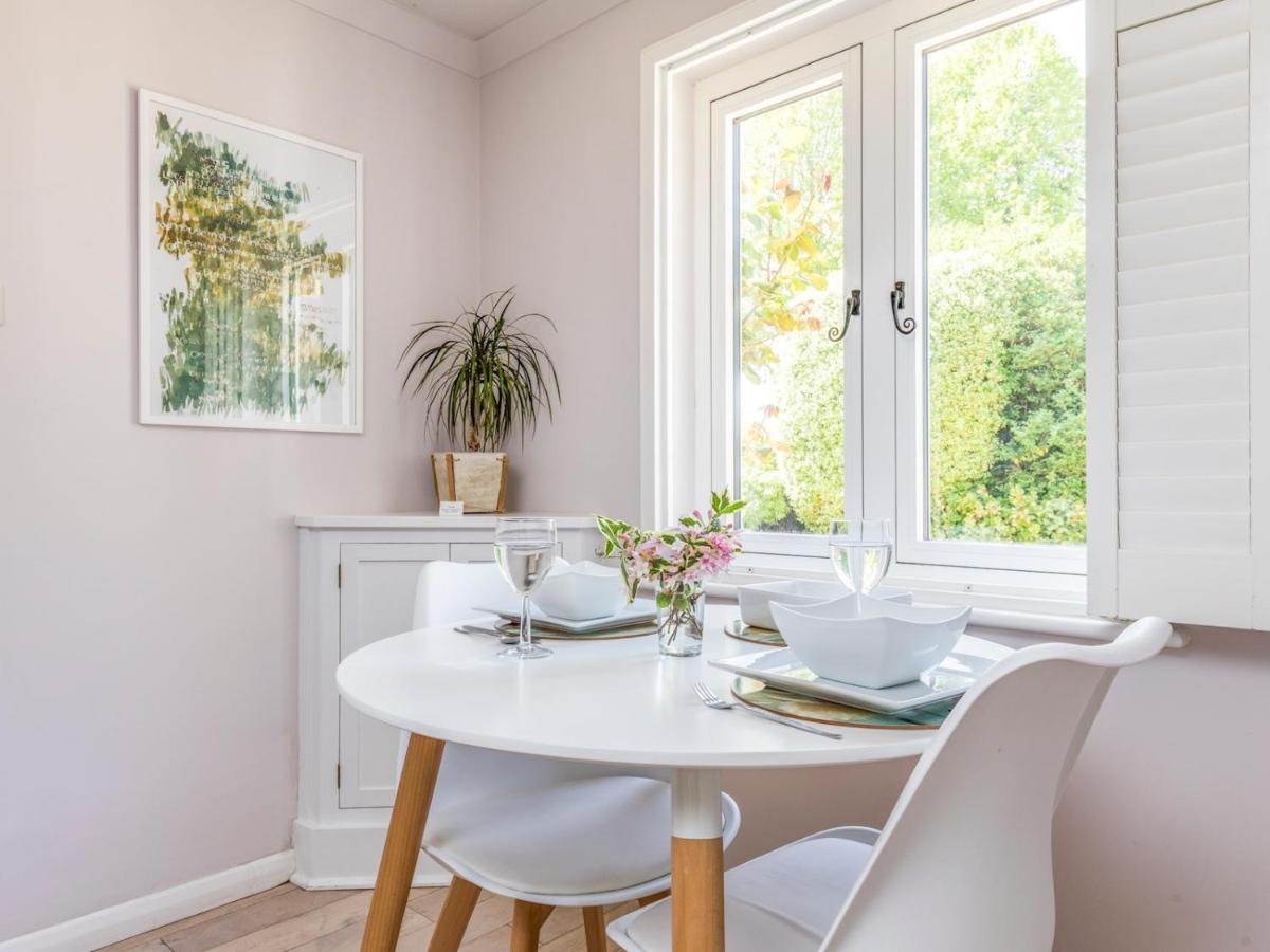 Pass The Keys Charming Apartment Attached To Thatched Cottage Chichester Luaran gambar