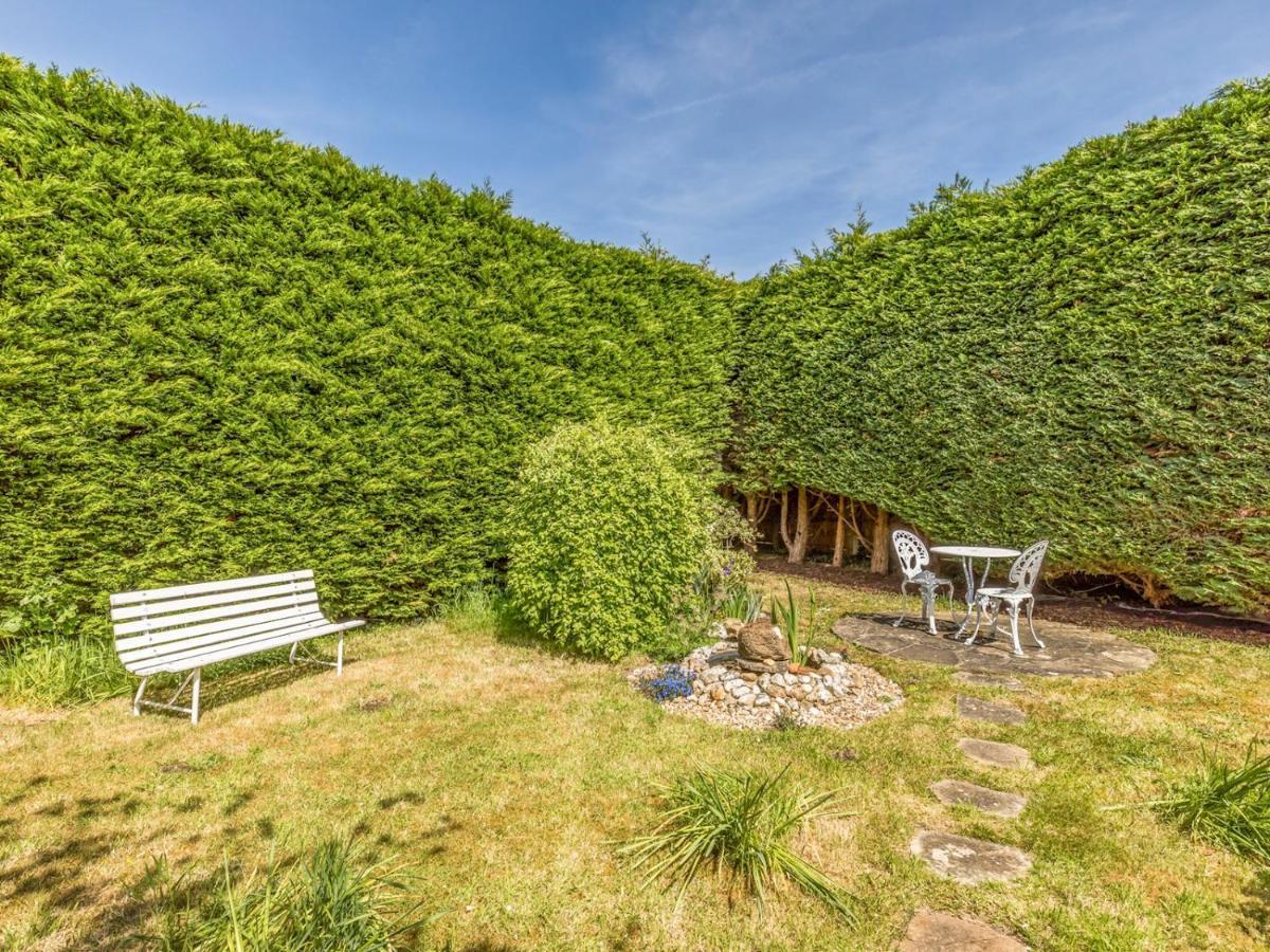Pass The Keys Charming Apartment Attached To Thatched Cottage Chichester Luaran gambar