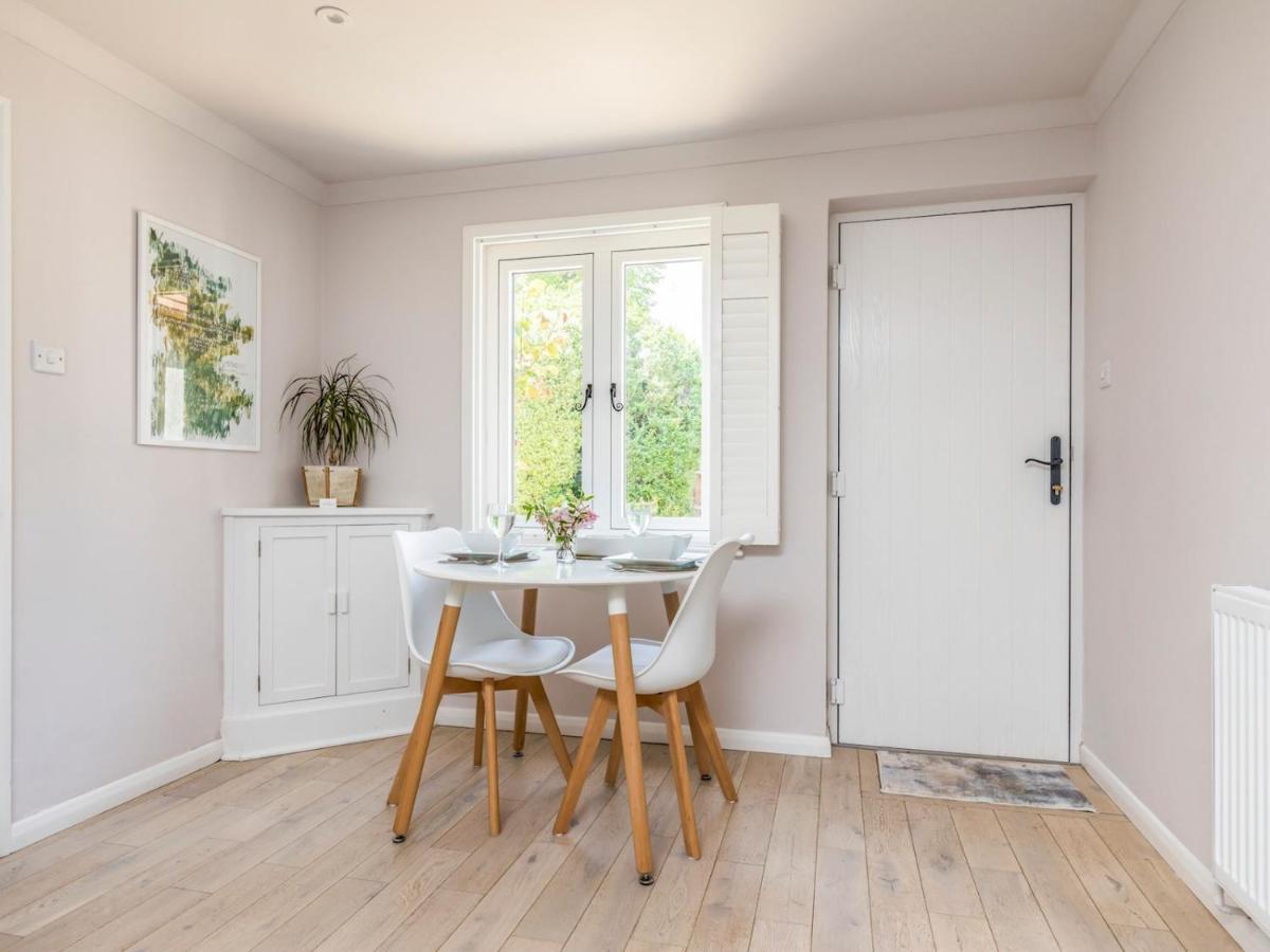 Pass The Keys Charming Apartment Attached To Thatched Cottage Chichester Luaran gambar