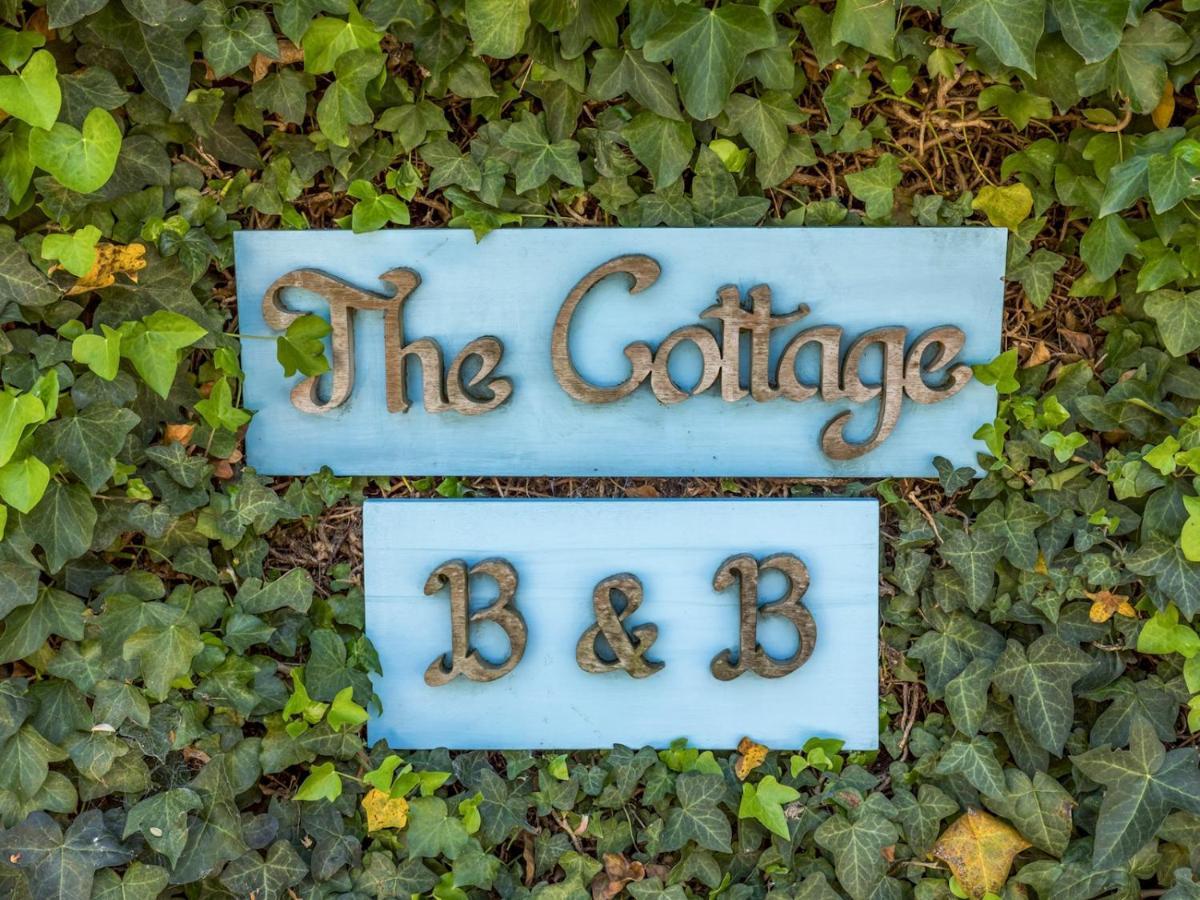 Pass The Keys Charming Apartment Attached To Thatched Cottage Chichester Luaran gambar