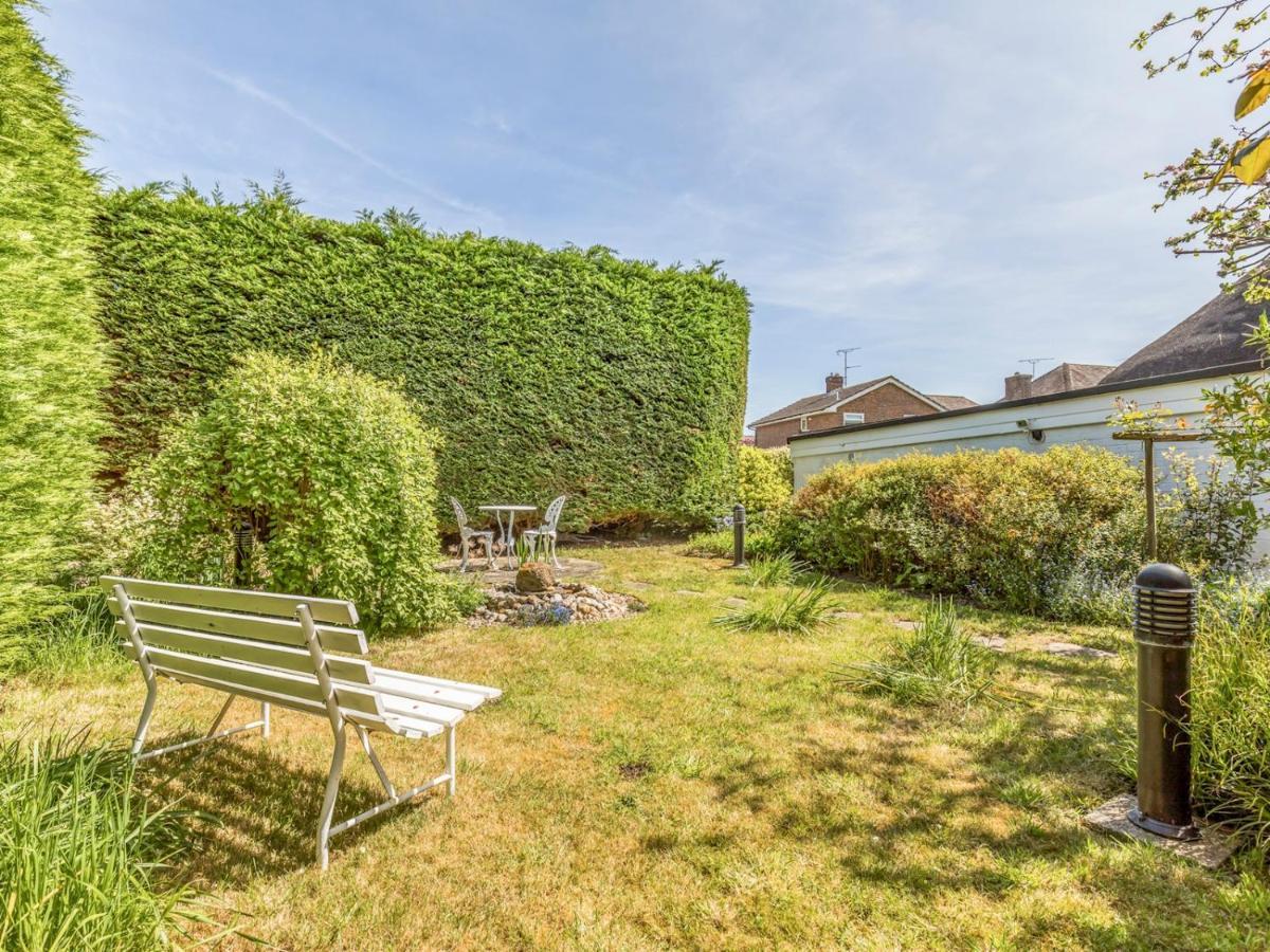 Pass The Keys Charming Apartment Attached To Thatched Cottage Chichester Luaran gambar