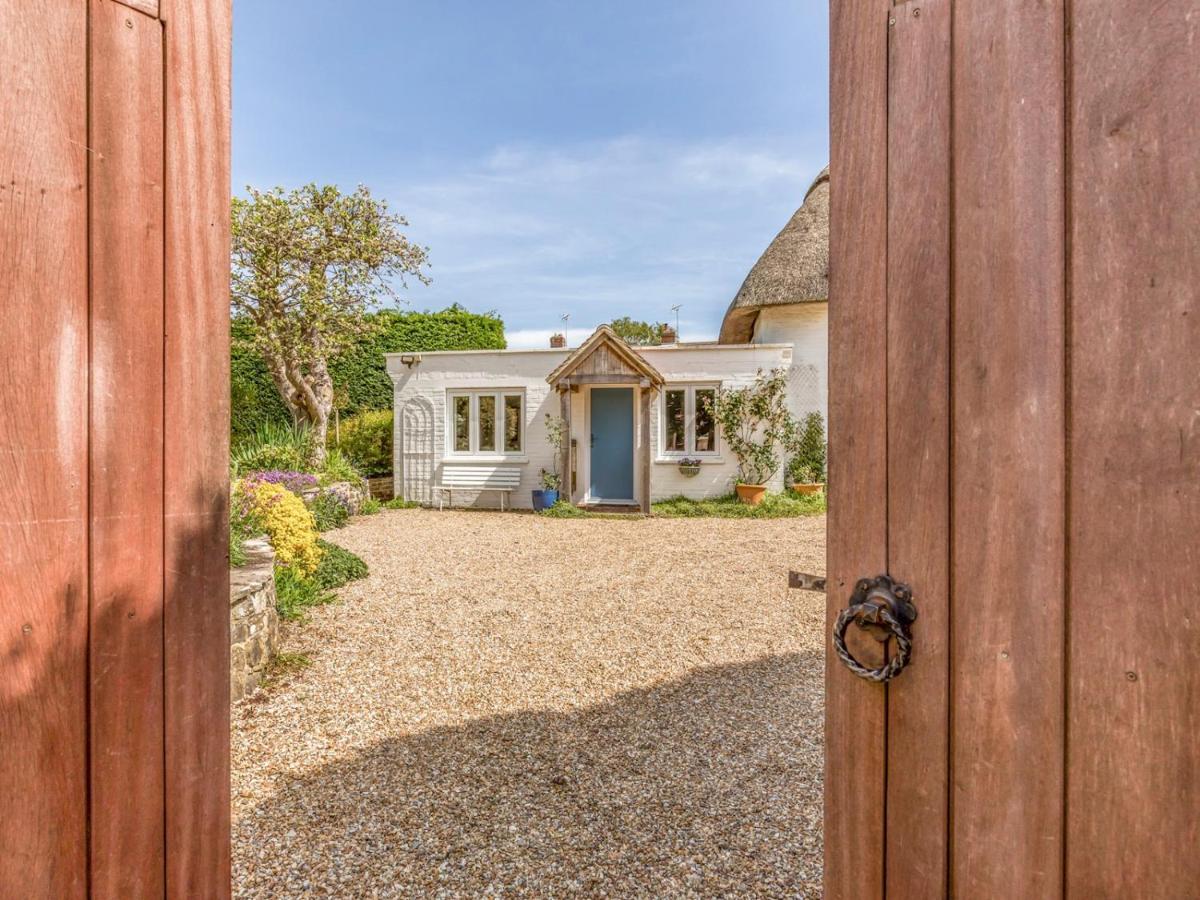 Pass The Keys Charming Apartment Attached To Thatched Cottage Chichester Luaran gambar