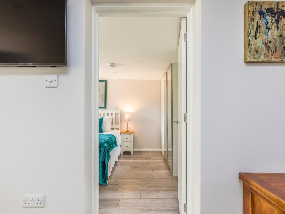 Pass The Keys Charming Apartment Attached To Thatched Cottage Chichester Luaran gambar